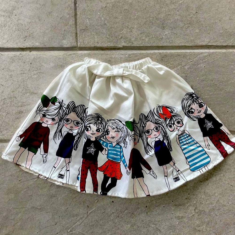 Charming White Skirt with Cartoon Print